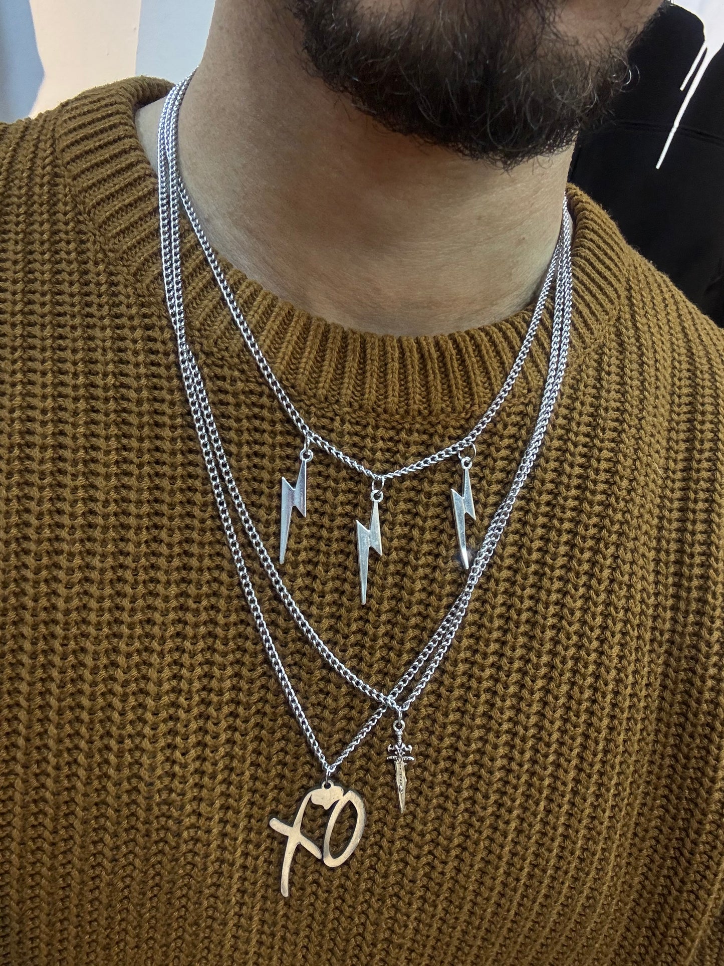 Knife necklace
