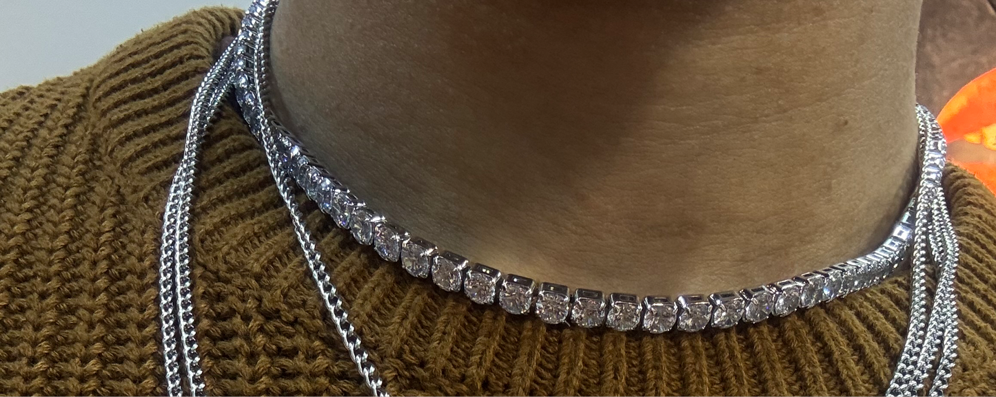 Tennis diamond necklace