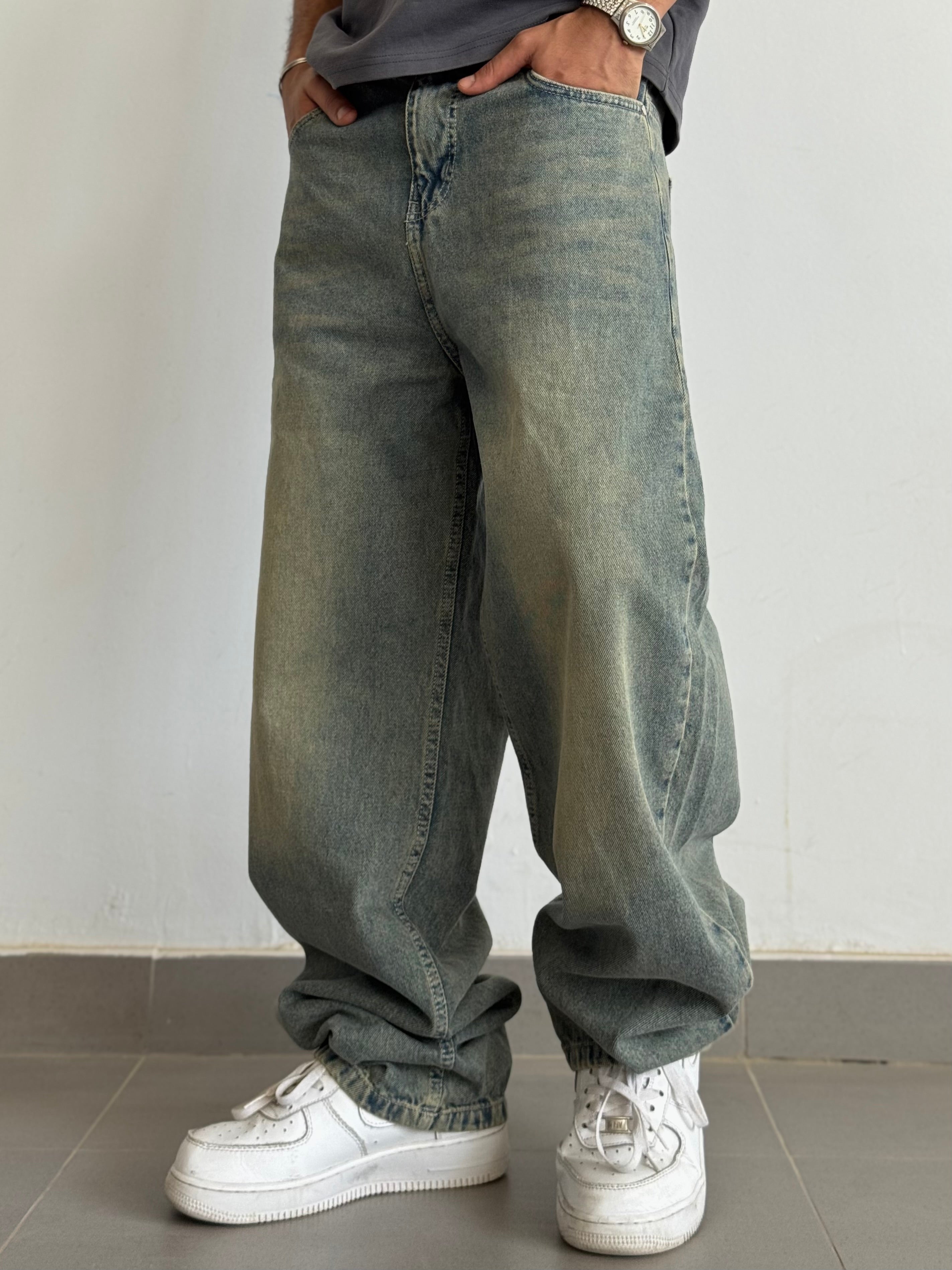 Vintage baggie jeans ( Limited edition)