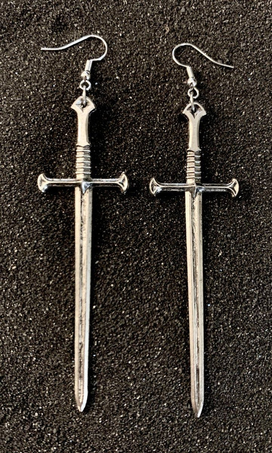 Knife earrings