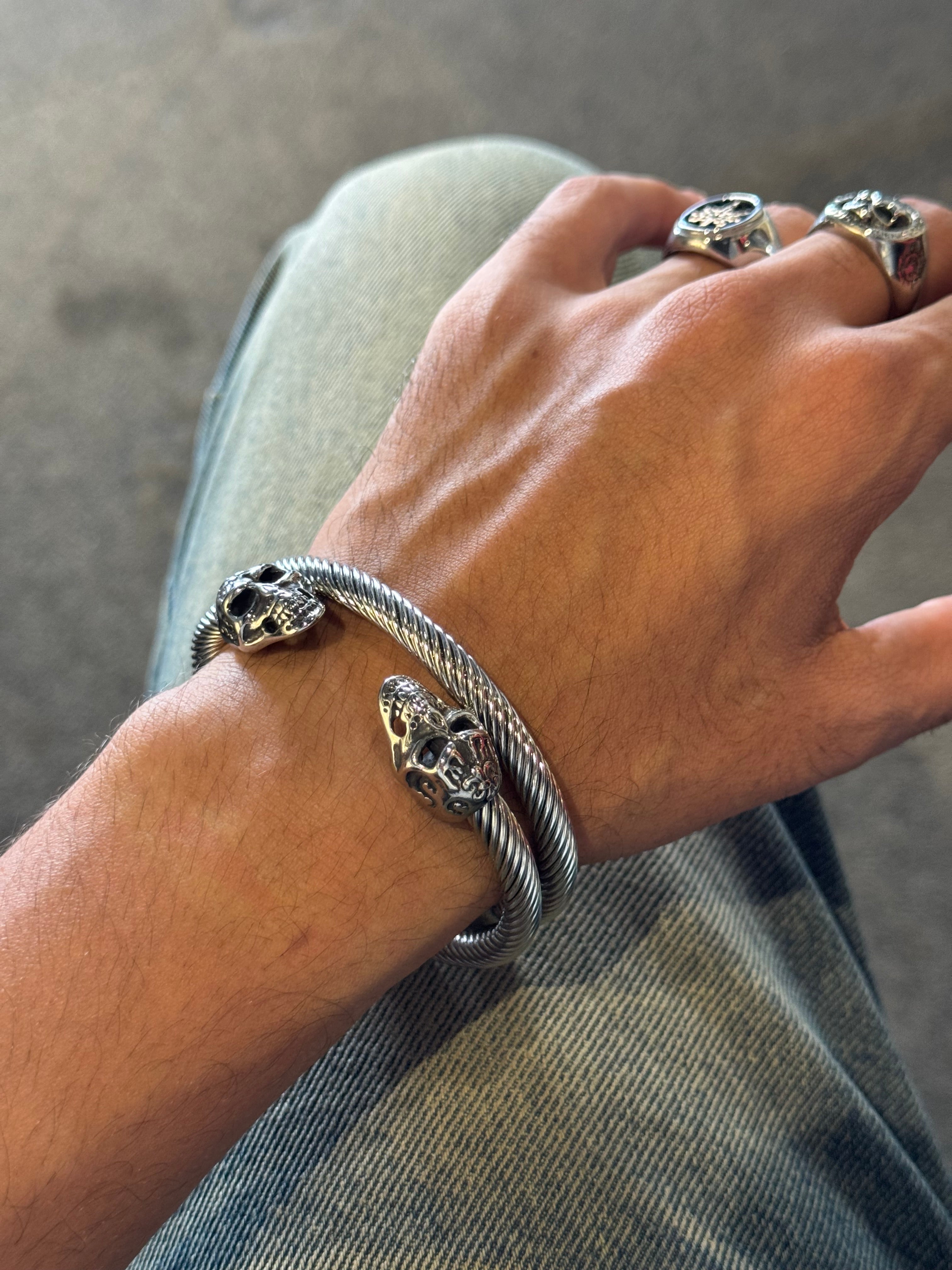 Skull bracelet