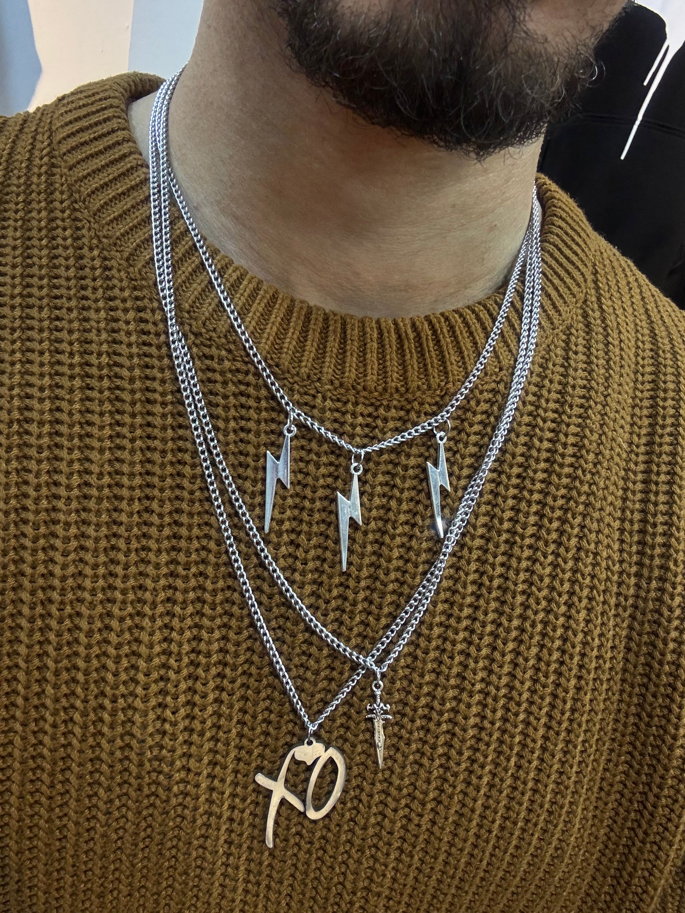 Knife necklace