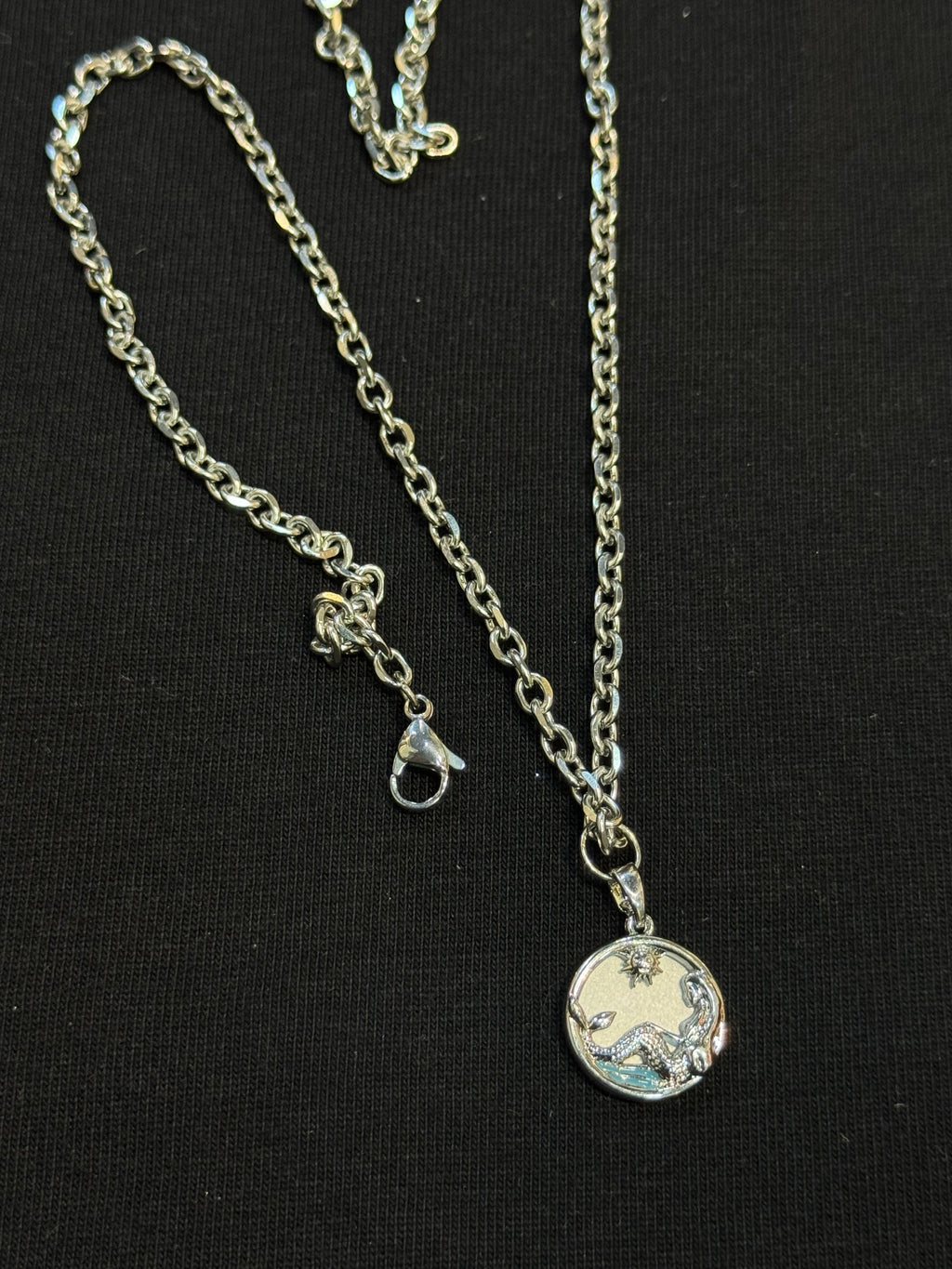 A mermaid necklace