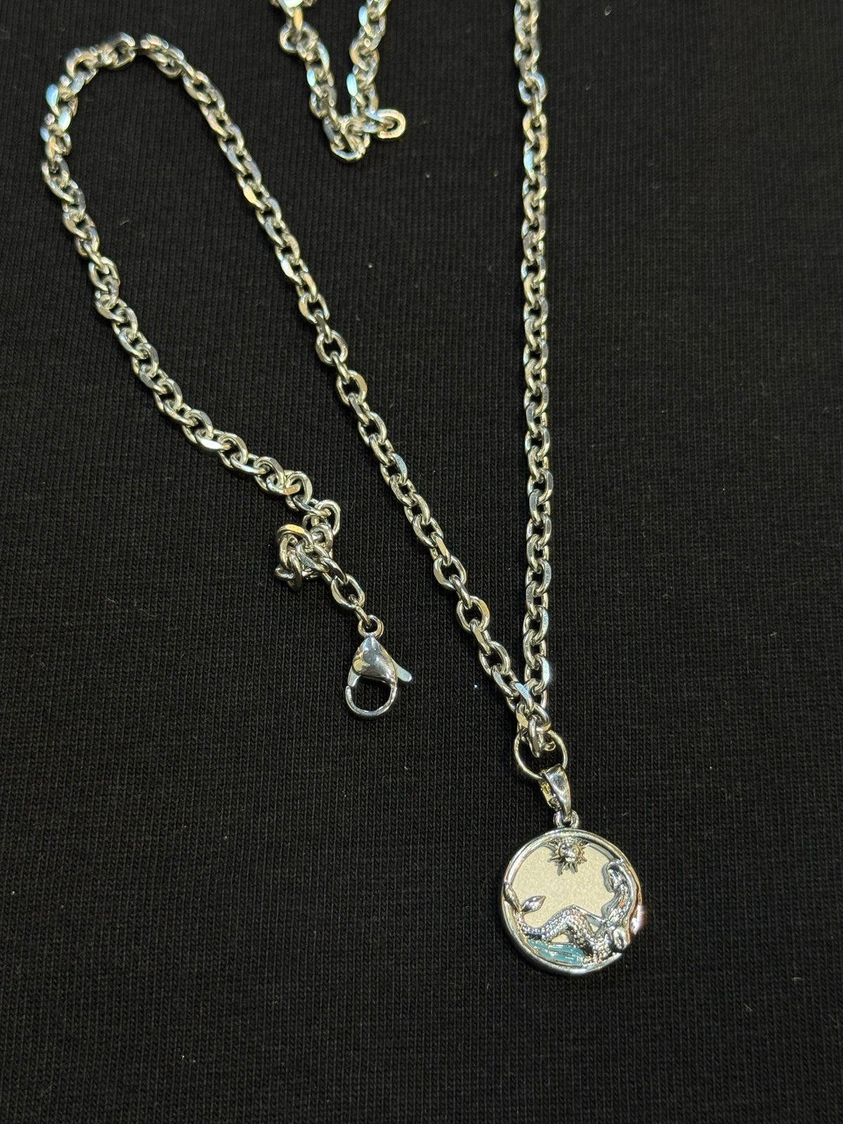 A mermaid necklace