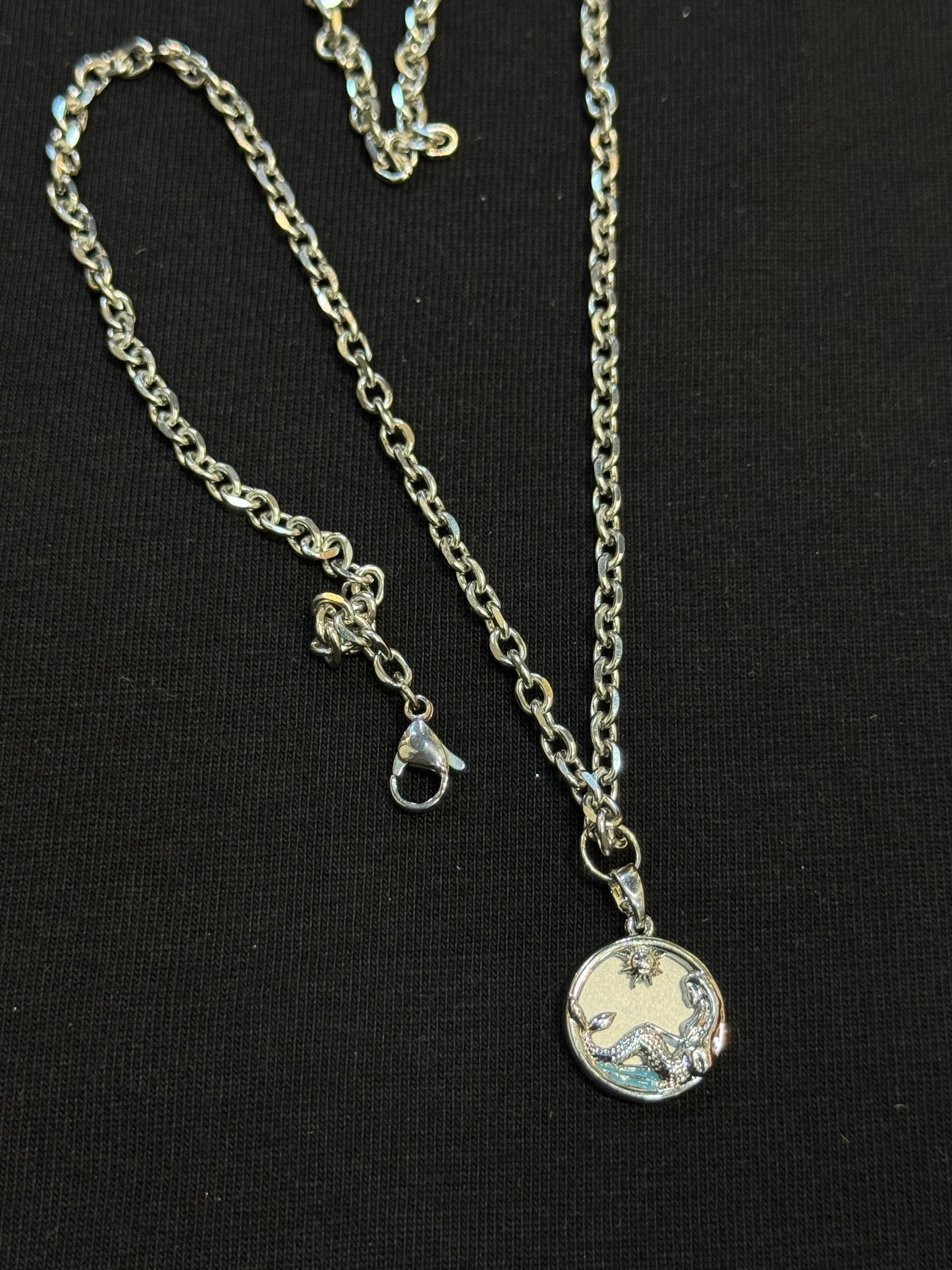 A mermaid necklace