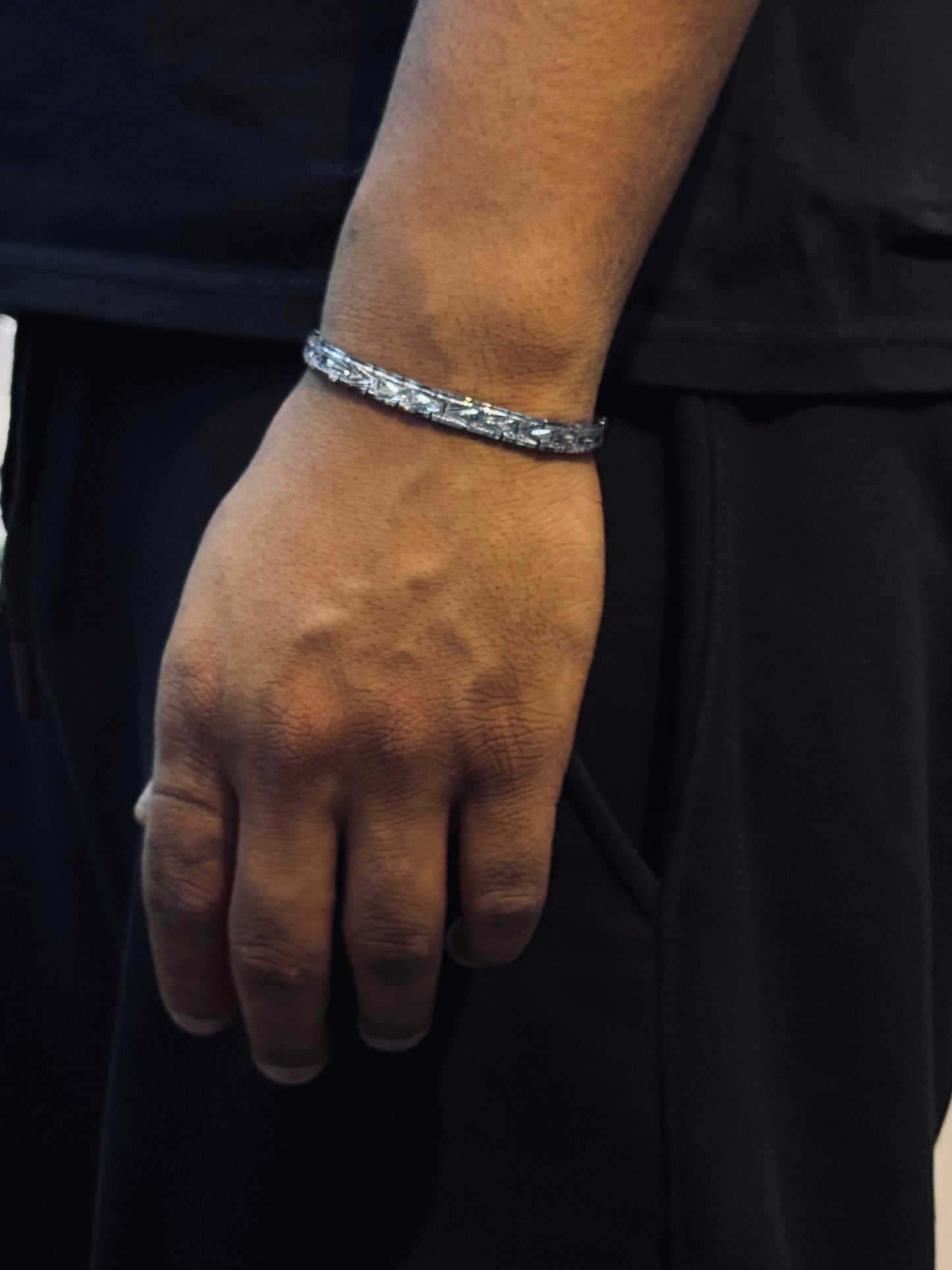 Belt bracelet