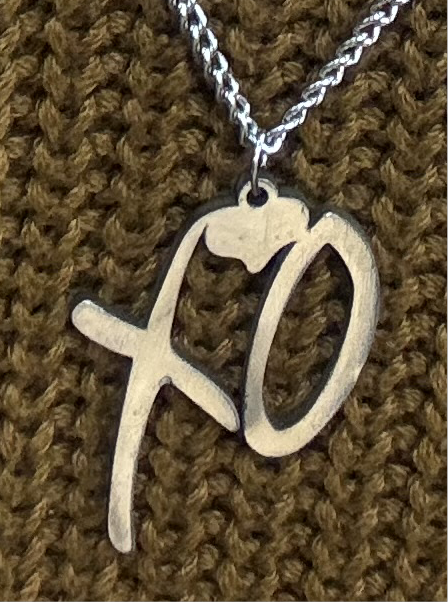 Xo necklace