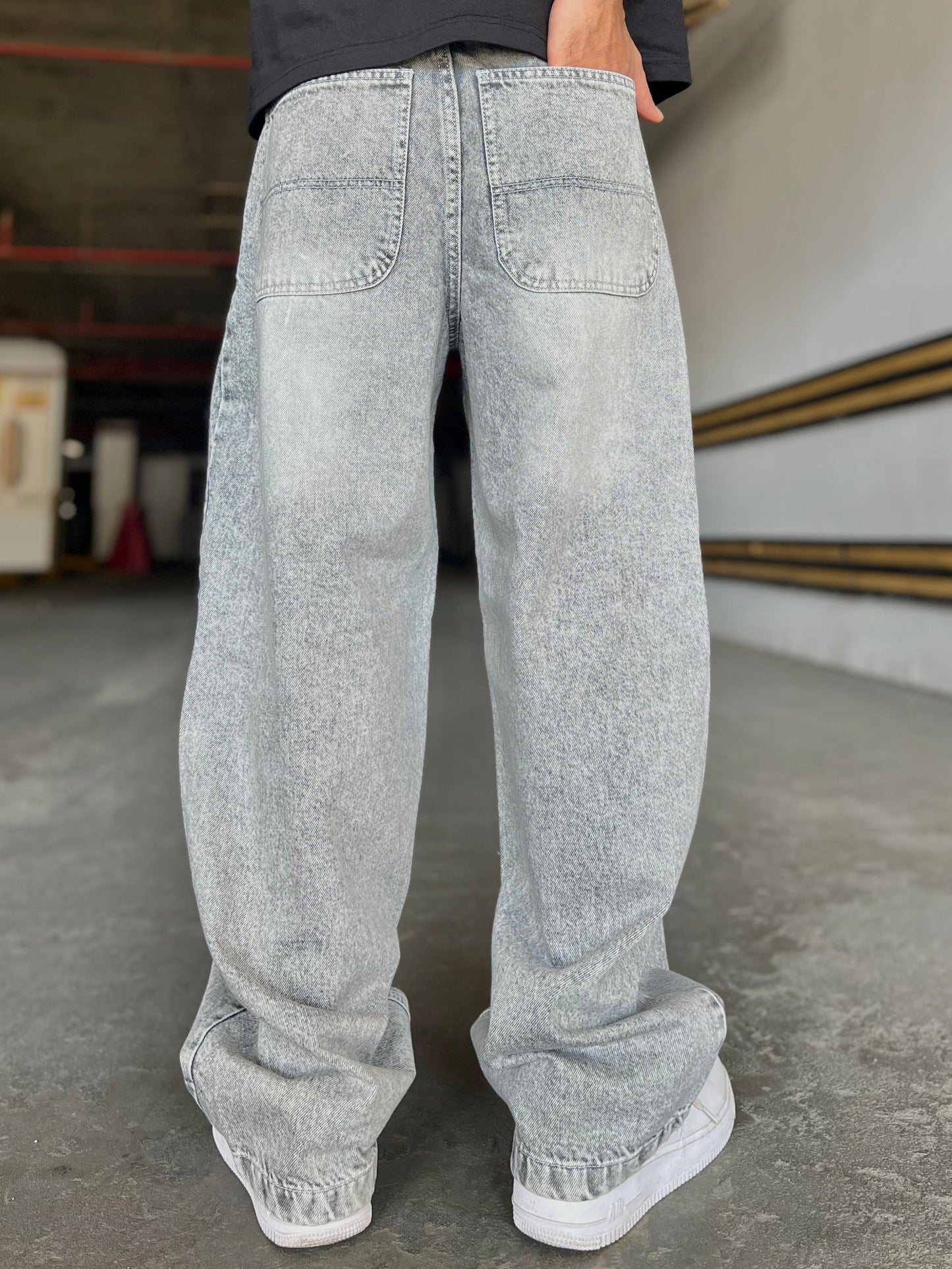 Light gray baggie jeans (limited edition)