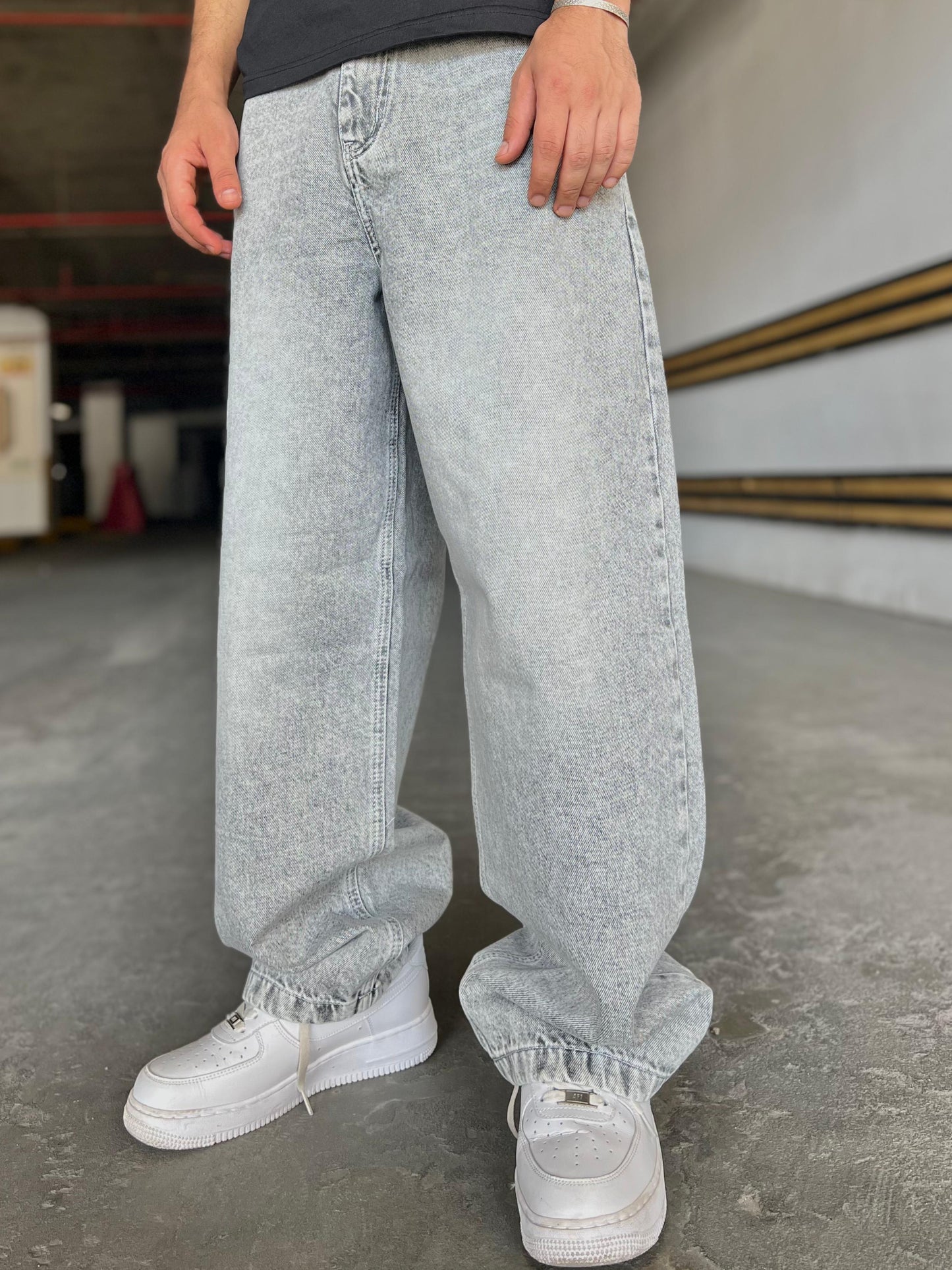 Light gray baggie jeans (limited edition)
