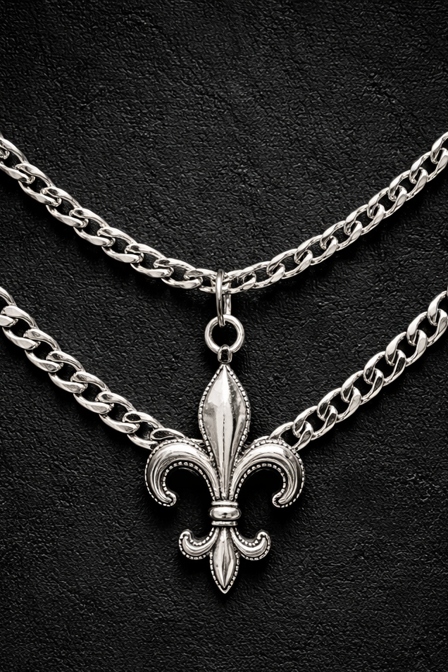 Chrome necklace