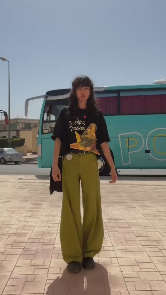 The smashing tee